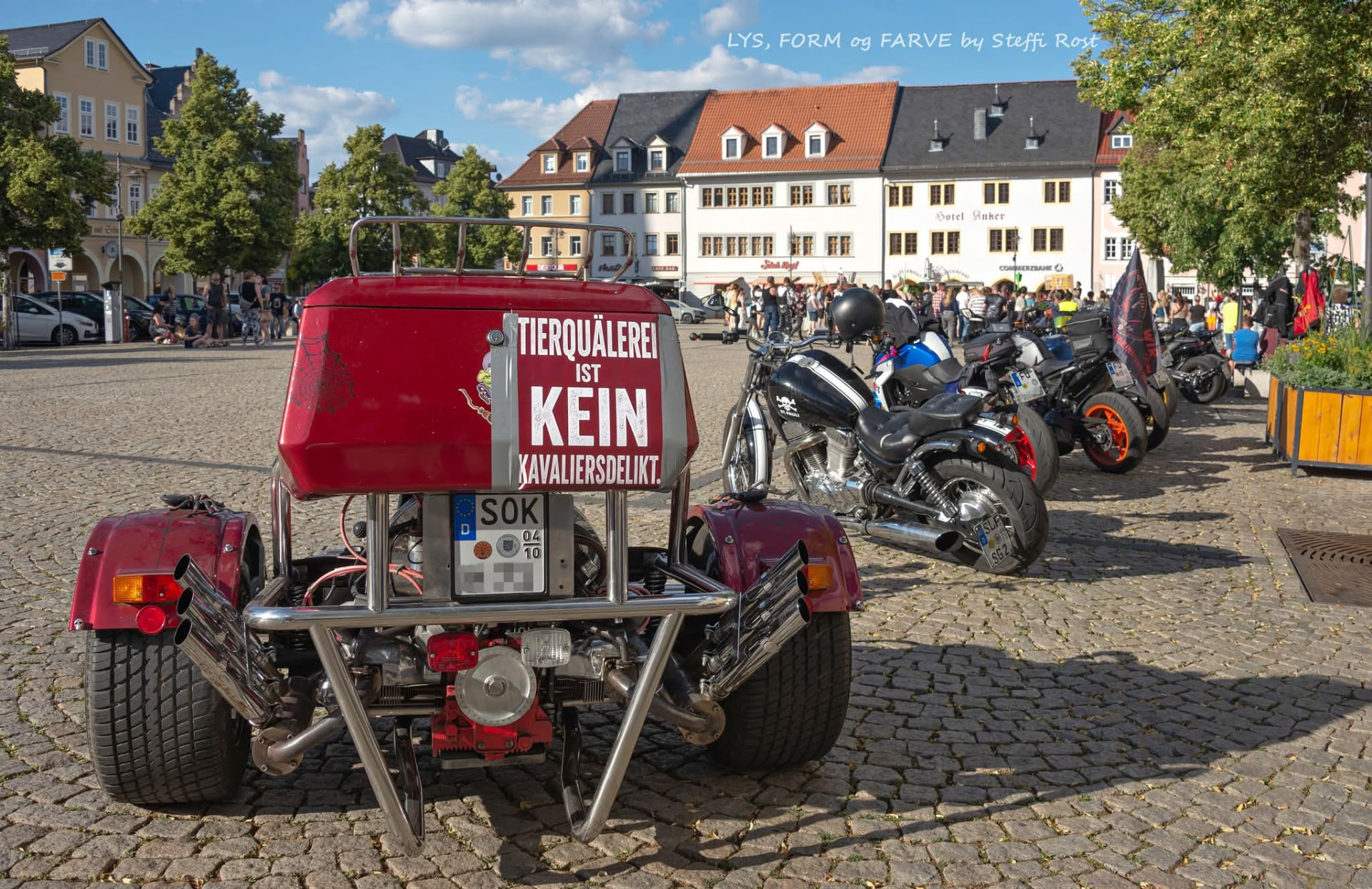 Trike mit der Aufschrift Tierquälerei ist kein Kavaliersdelikt